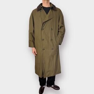 90s London Fog Trench with Leather Collar Size 44L